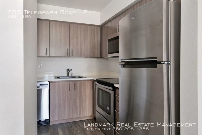 Building Photo - Francis Park - Premiere Bellingham Living!