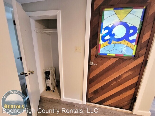 Foto del edificio - 2 br, 1 bath House - 299 Hill St
