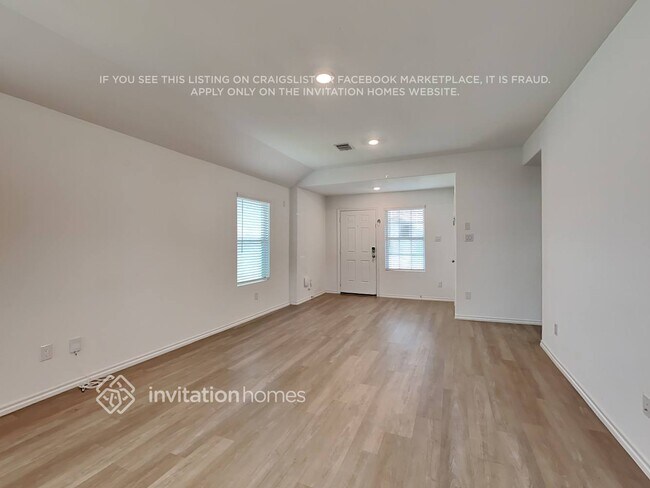 Foto del edificio - 24110 Mustang Run Dr