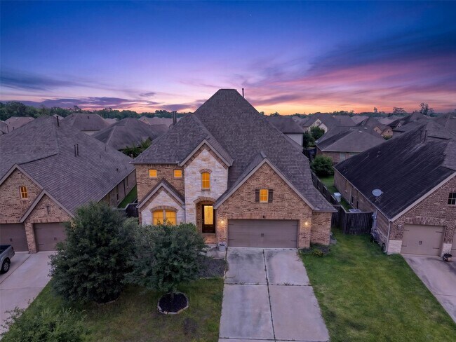 Foto del edificio - 3311 Pleasant Hollow Ln