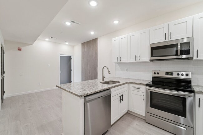 Building Photo - 5229 Chester Ave