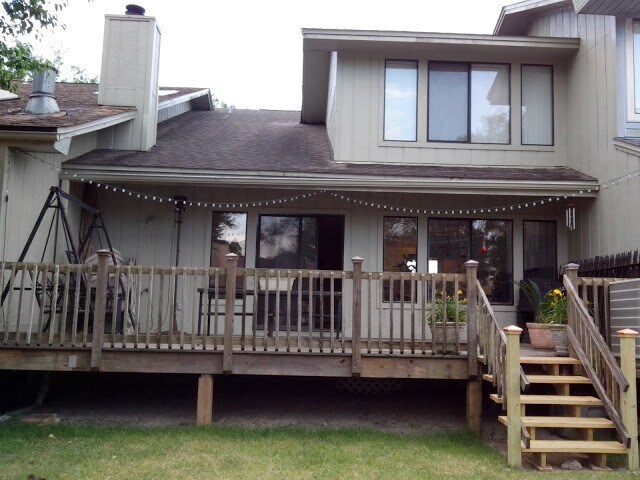 Building Photo - Spacious Waterfront Townhome w/Convenient ...
