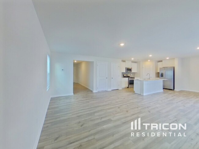 Foto del edificio - 4030 Rustling Grass Trl