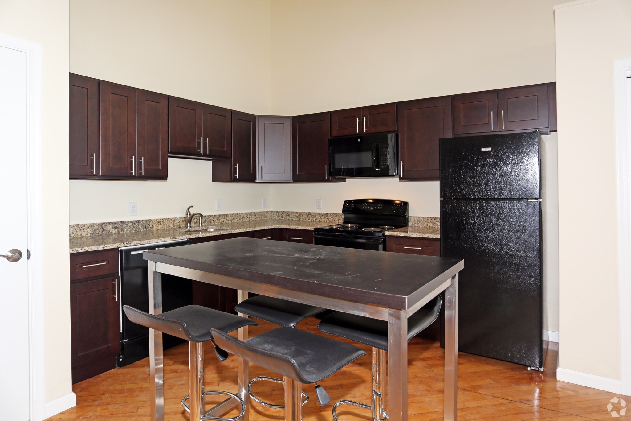 Tribeca Apartment primary photo