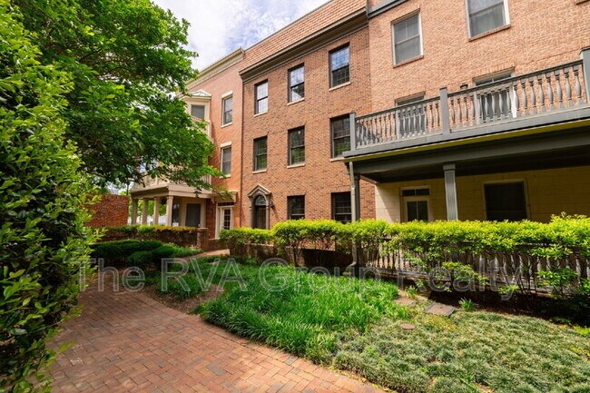 Foto del edificio - 114 Cedar Works Row