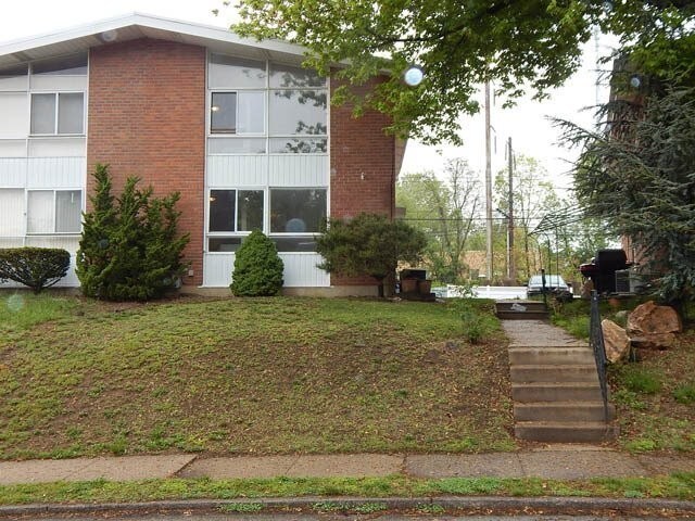 Primary Photo - 203 E Maryland Ave