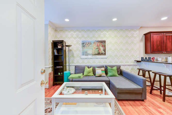 Primary Photo - 234 N St NW