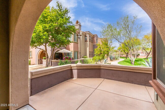 Foto del edificio - 3935 E Rough Rider Rd