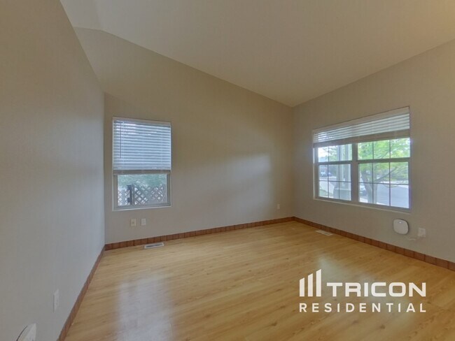 Foto del edificio - 21859 Silver Meadow Cir