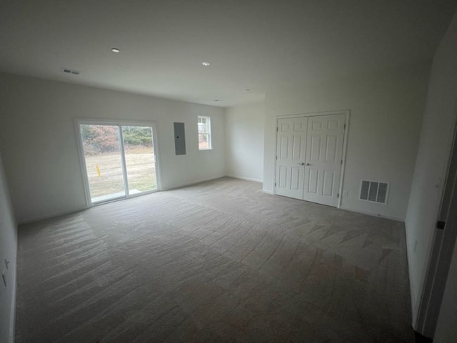 Building Photo - 351 Ashby Commons Dr