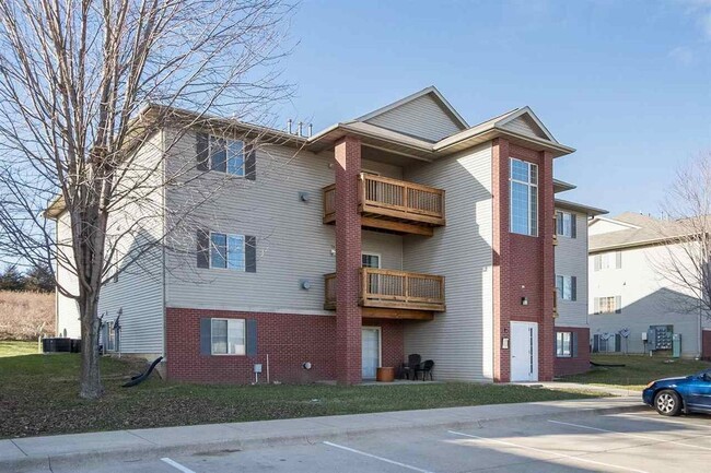 Foto del edificio - 2270 Holiday Rd # 511