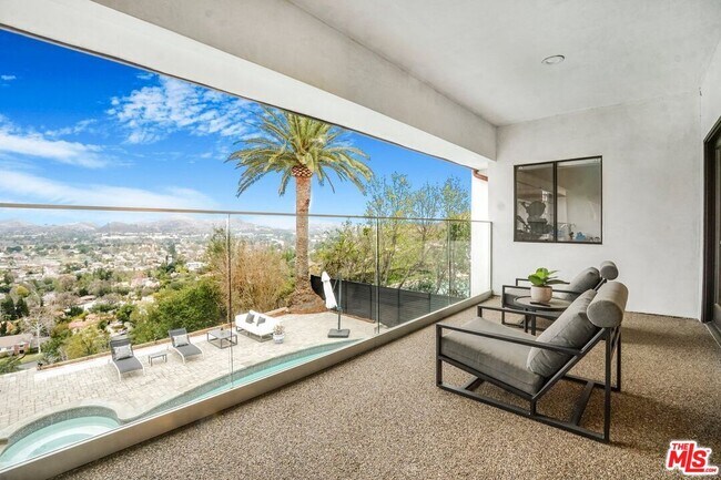 Foto del edificio - 3485 Ridgeford Dr