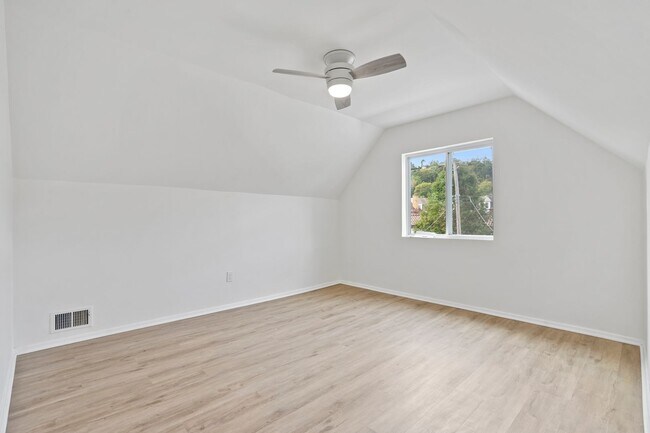 Foto del edificio - Beautiful Morningside 3 bed 2 bath - compl...