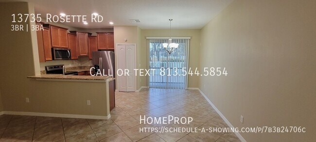 Building Photo - 3-Bedroom Townhouse in Hudson