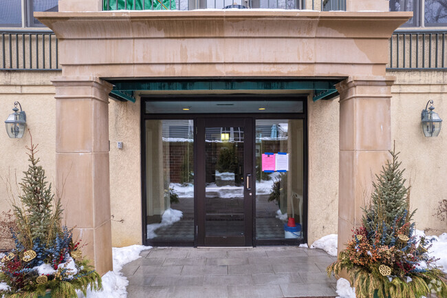 Entrance - Verona