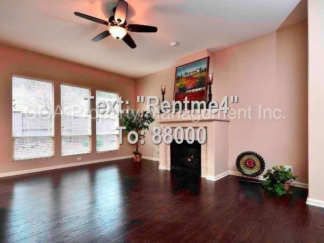 Building Photo - 5044 Mertola Dr