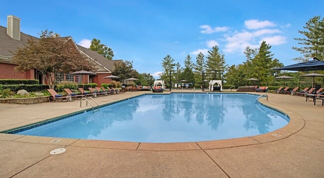 Foto del edificio - Cambridge at Hickory Hollow