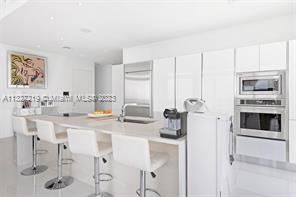 Foto del edificio - 4 br, 4 bath Condo - 460 NE 28th St Apt 4200