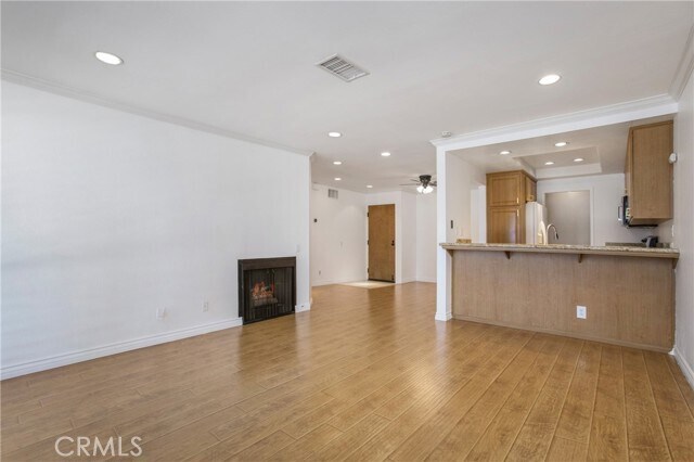 Building Photo - 7102 Apricot Dr