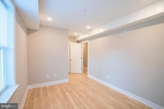 Foto del edificio - 4926 Locust St
