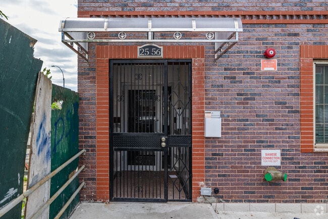 Entrance - 2556 97th St