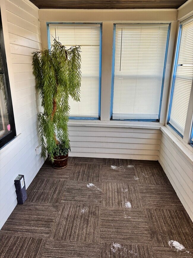 Foto del edificio - 713 E 144th St