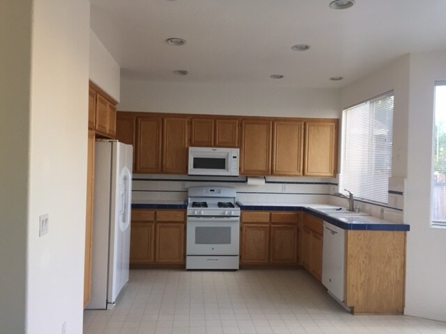 Foto del edificio - 9648 Thunder Mountain Way