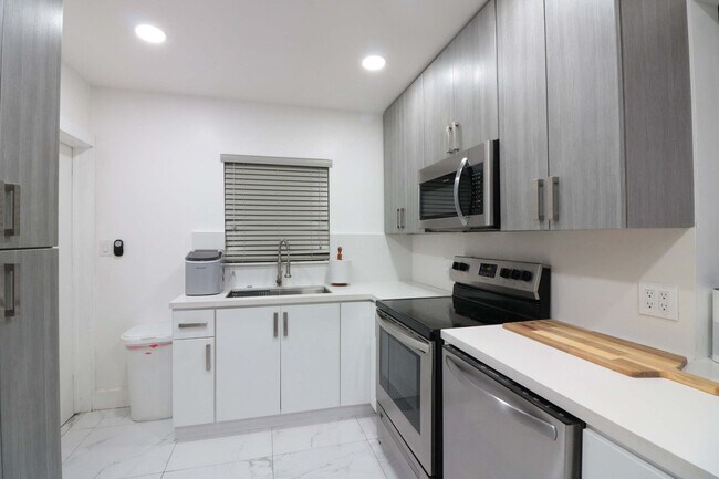 Foto del edificio - 753 NE 81st St