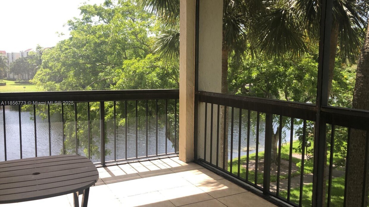 Foto principal - 2025 Lavers Cir