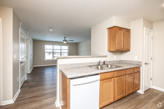 Interior Photo - Johnston Crossing I