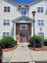 Building Photo - 9809 Hyde Glen Ct