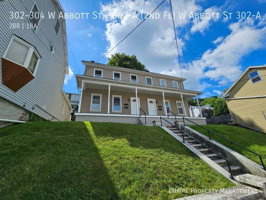 Primary Photo - 2nd Floor: 2 Bedroom / 1 Bathroom Apartmen...