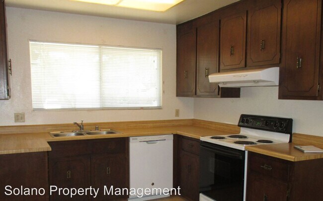 Foto del edificio - 3 br, 2 bath House - 569 Burlington