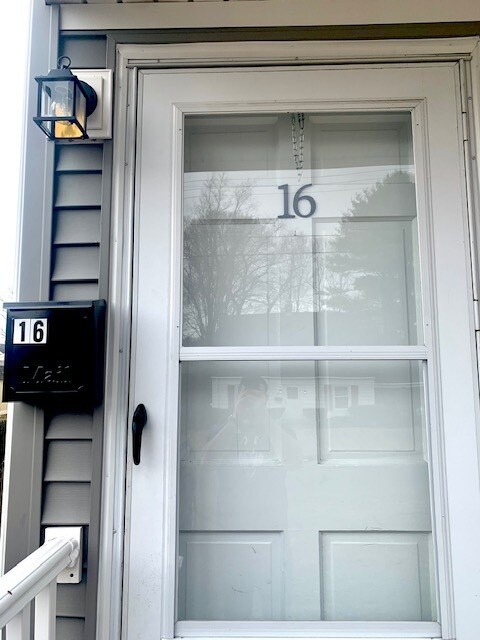 Front Entrance - 16 Westfield St
