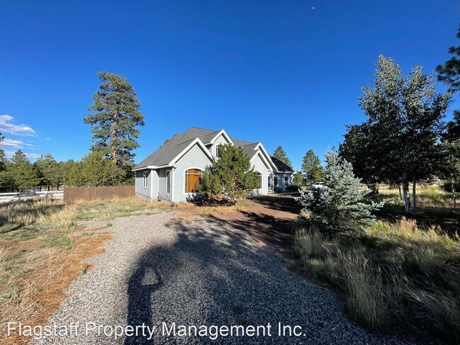 Foto del edificio - 4 br, 2.5 bath House - 11595 Glodia Dr