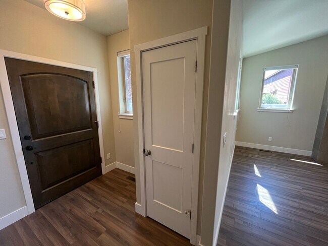 Foto del edificio - Single Level Home in Unique Bend Neighborhood