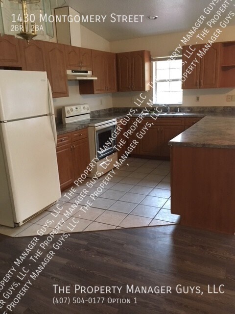 Foto del edificio - **LEASE PENDING** - 2/2 For Rent in Deland...