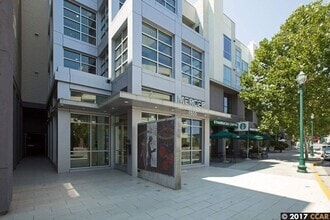 Building Photo - 1655 N California Blvd