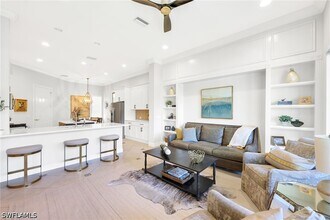 Building Photo - 3031 Marengo Ct