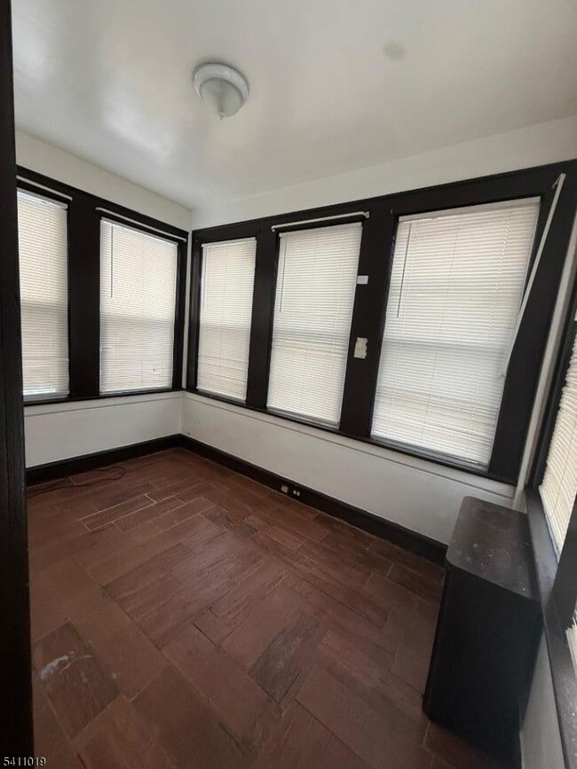 Building Photo - 488 Stuyvesant Ave.