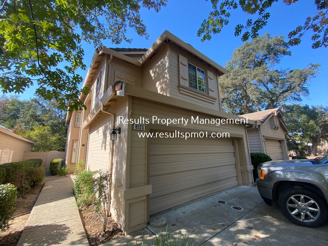Primary Photo - Citrus Heights 3 Bed 2.5 Bath