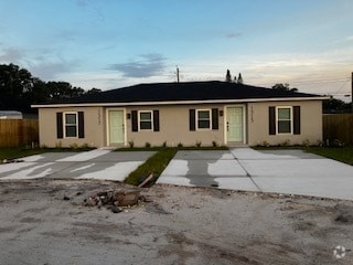 Building Photo - 1515 Moonlite Dr