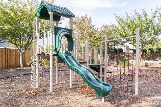 There are several city parks in Junction City.