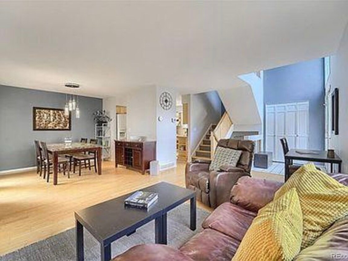 Foto principal - 1727 Mapleton Ave