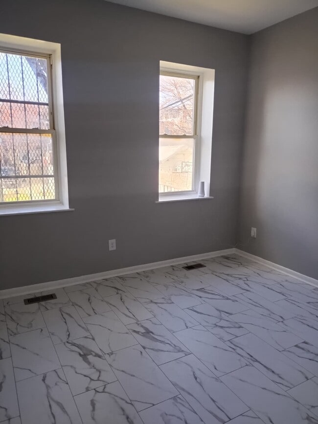 Building Photo - Brookfield #1