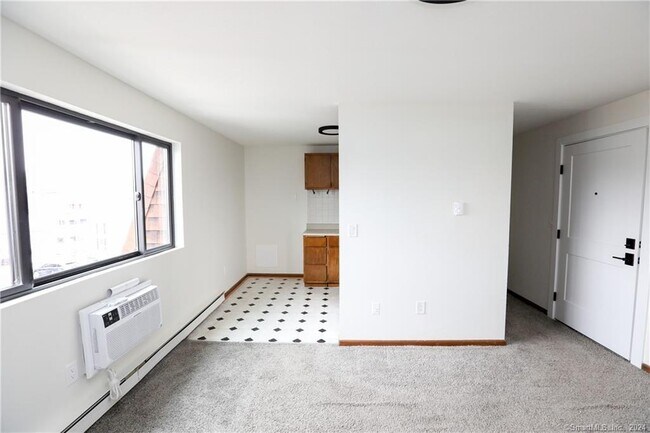 Building Photo - 207 Beaver St