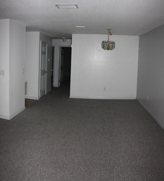 Foto del edificio - 2721 NE 22nd Ct