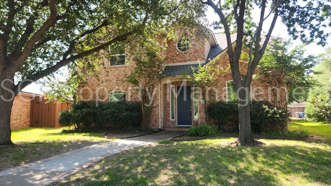 Foto del edificio - 329 Parkhurst Ln
