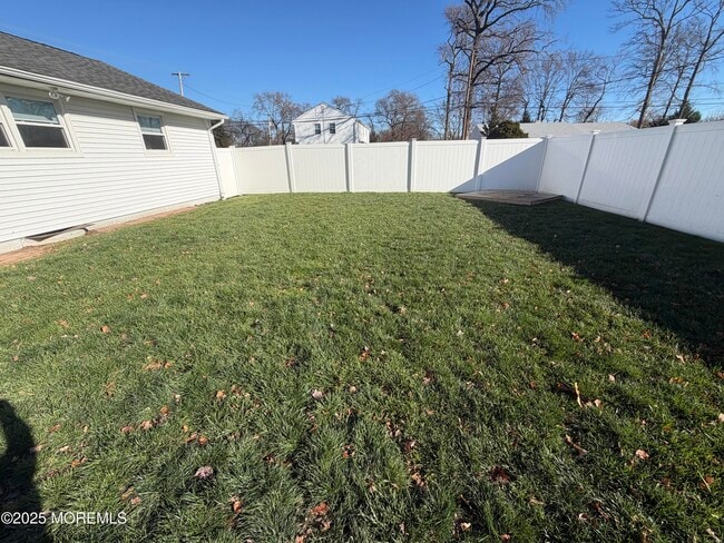 Foto del edificio - 710 Dow Ave