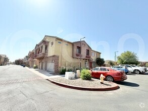 Building Photo - 1350 S Greenfield Rd